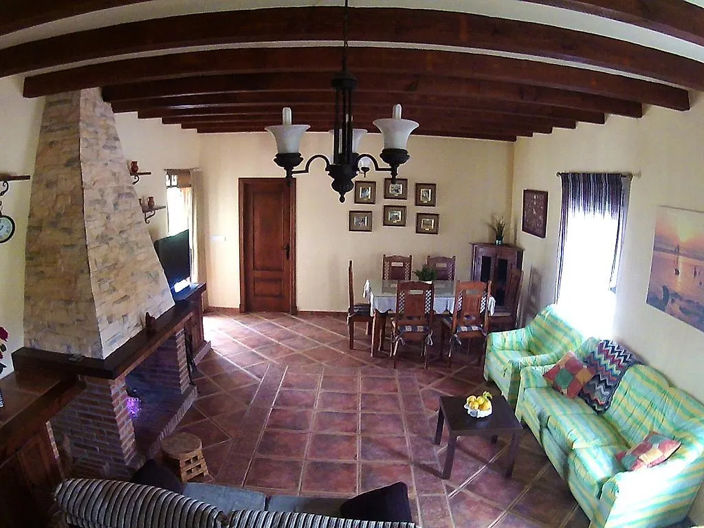 Casa Rural Entreparques El Bosque Сasa de vacaciones